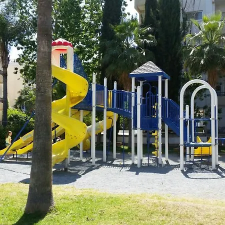 Διαμέρισμα Royal Court 2